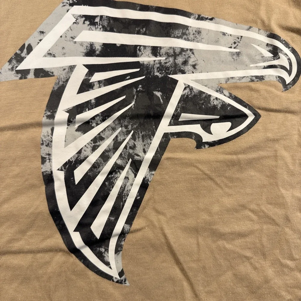 Nike Tan Essential Statement Max 90, Atlanta Falcons, Size Large